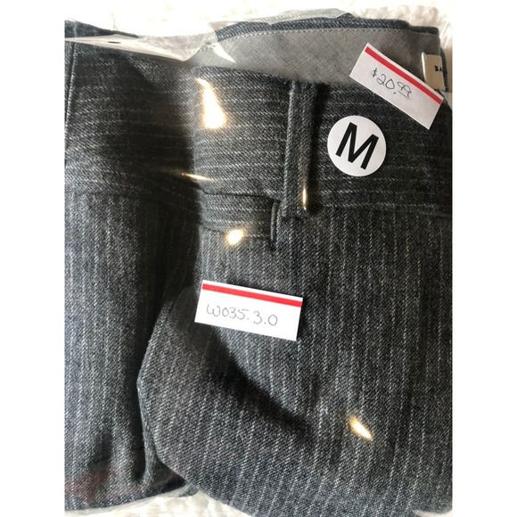 Women's Banana Republic Dress Pants - Picture 6 of 6